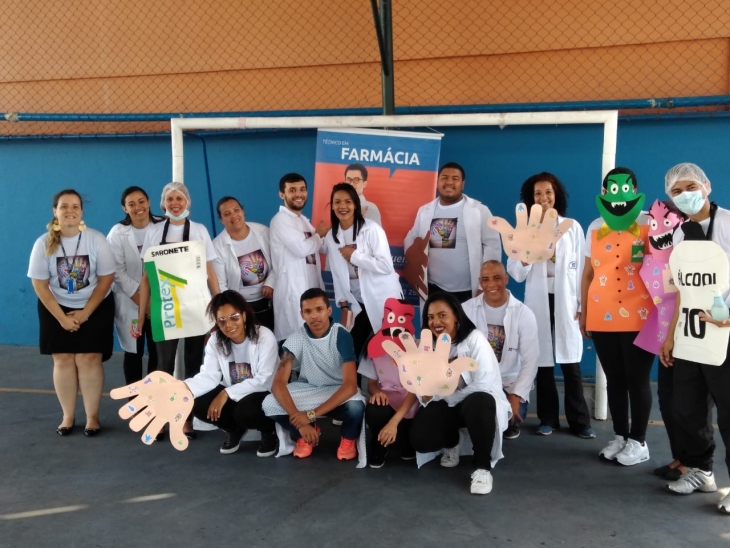 Estudos sobre a " Lavagem de mãos e eliminação eliminação de bactérias em ambientes hospitalares" 
