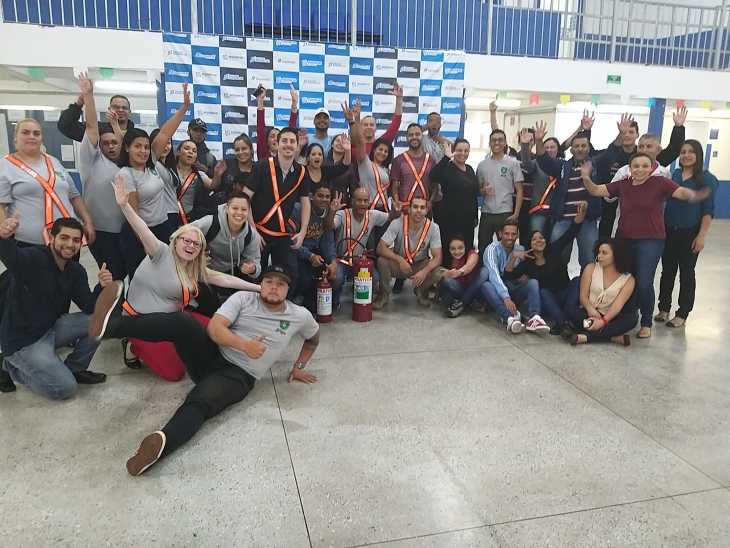 Simulação de Abandono do Prédio da Sequencial Grajaú
