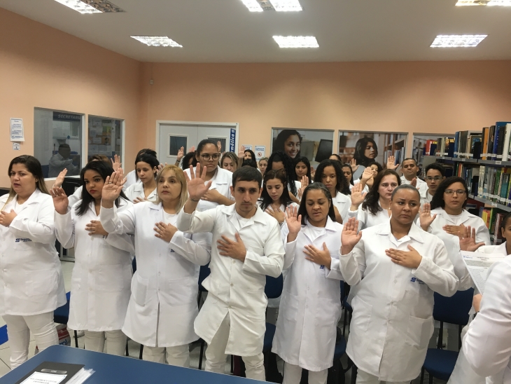 Juramento Solene dos alunos de Enfermagem da Sequencial Brasilândia