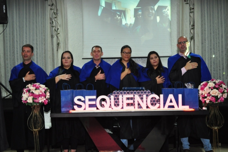 Juramento solene e cerimônia de formatura dos Auxiliares em Enfermagem da Sequencial Itaim Paulista