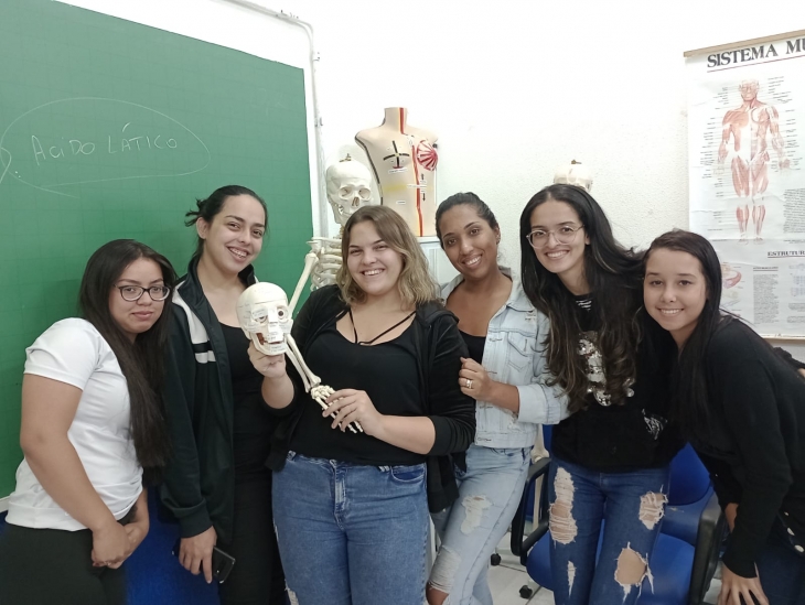 Aula de fixação de ossos da face e músculos esqueléticos - Sequencial Grajaú
