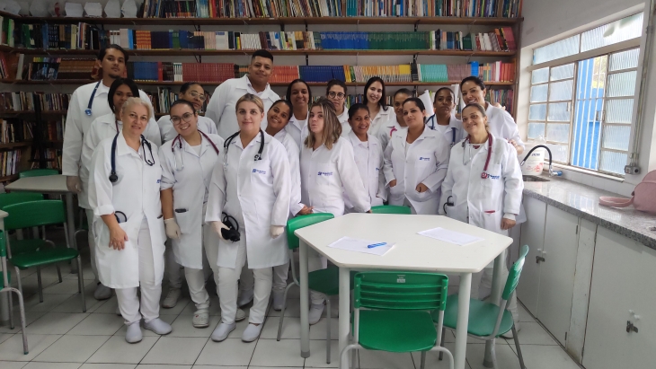  Ação Solidária na escola E.E. Dra. Iracema Bello Oricchio - Unidade Pirajussara